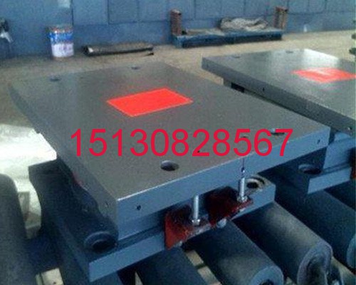 JQGZ減震球型鋼支座 雙向盆式橡膠支座 *標(biāo)**廠家151-3082-8567