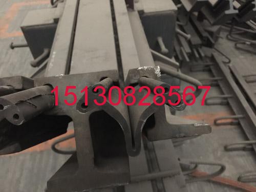 橡塑路橋養(yǎng)護工程之橋梁伸縮縫膠條更換151-3082-8567