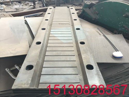 GQF-C型 MZL模數(shù)式伸縮縫 TST無縫伸縮縫 梳齒鋼板型伸縮縫廠家底價151-3082-8567